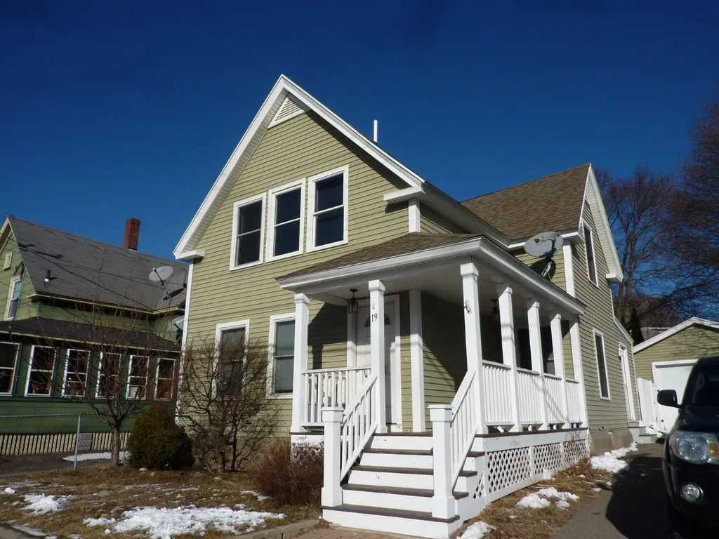 19 North Avenue Sanford ME 04073
