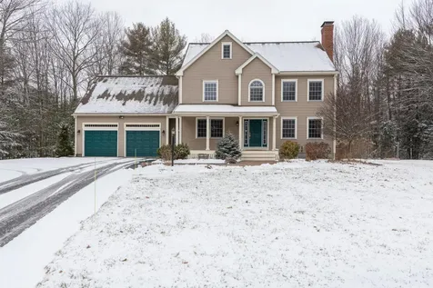 32 Woodfield Drive Scarborough ME 04074