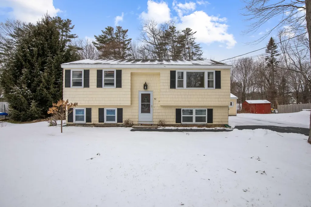 80 Yankee Drive Yarmouth ME 04096