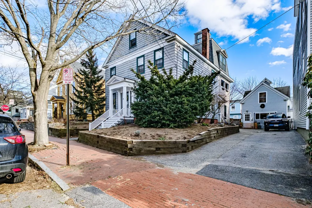 48 Monument Street Portland ME 04101