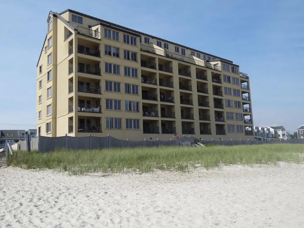 191 E Grand Avenue Old Orchard Beach ME 04064