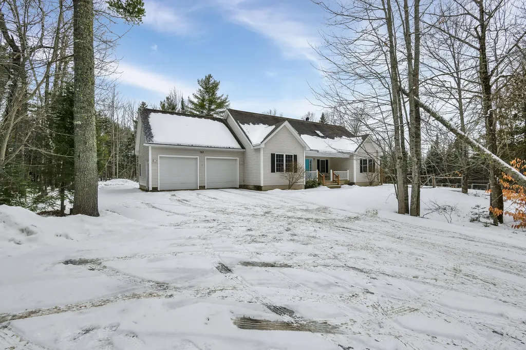 762 Fuller Road Hermon ME 04401