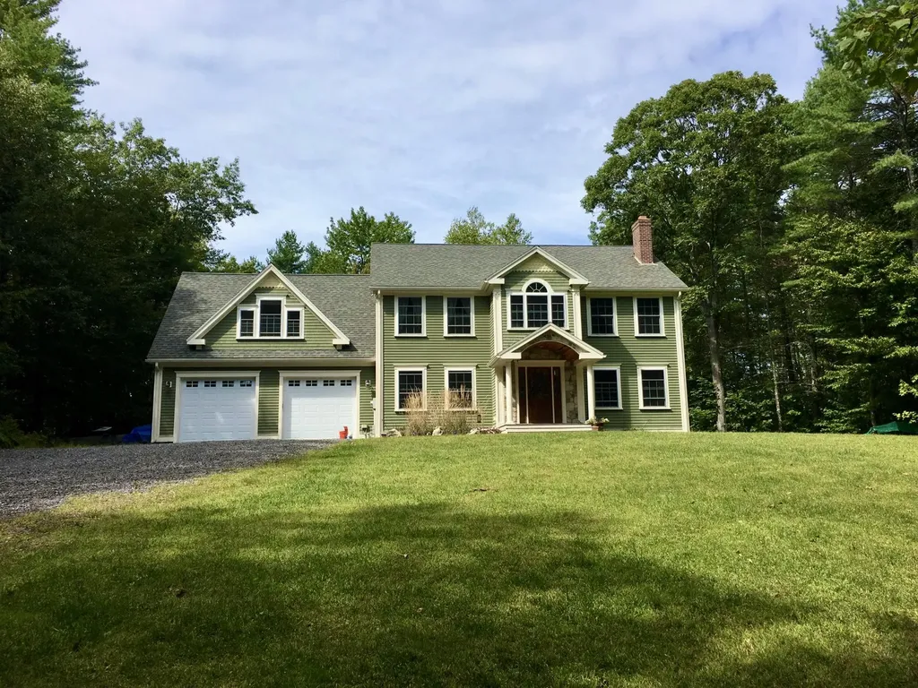 9 Cardinal Lane Windham ME 04062