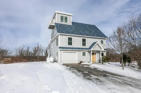 11 Angell Point Road Cape Elizabeth ME 04107