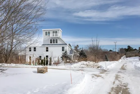 11 Angell Point Road Cape Elizabeth ME 04107