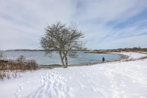 11 Angell Point Road Cape Elizabeth ME 04107