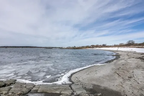 11 Angell Point Road Cape Elizabeth ME 04107