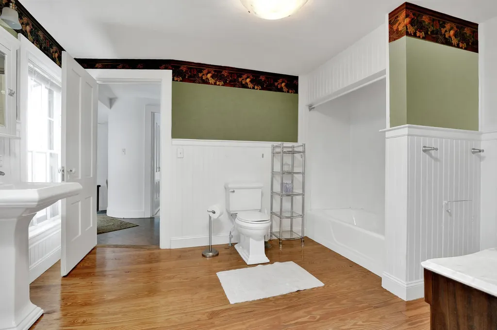 8 Pleasant Street Norway ME 04268