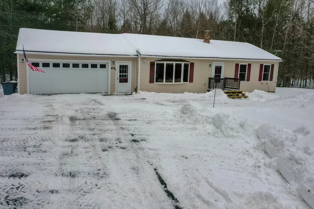 408 Hancock Pond Road Sebago ME 04029