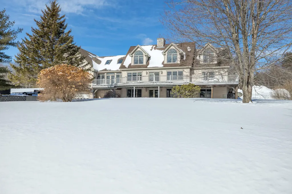 5 Gates Hill Road West Paris ME 04289