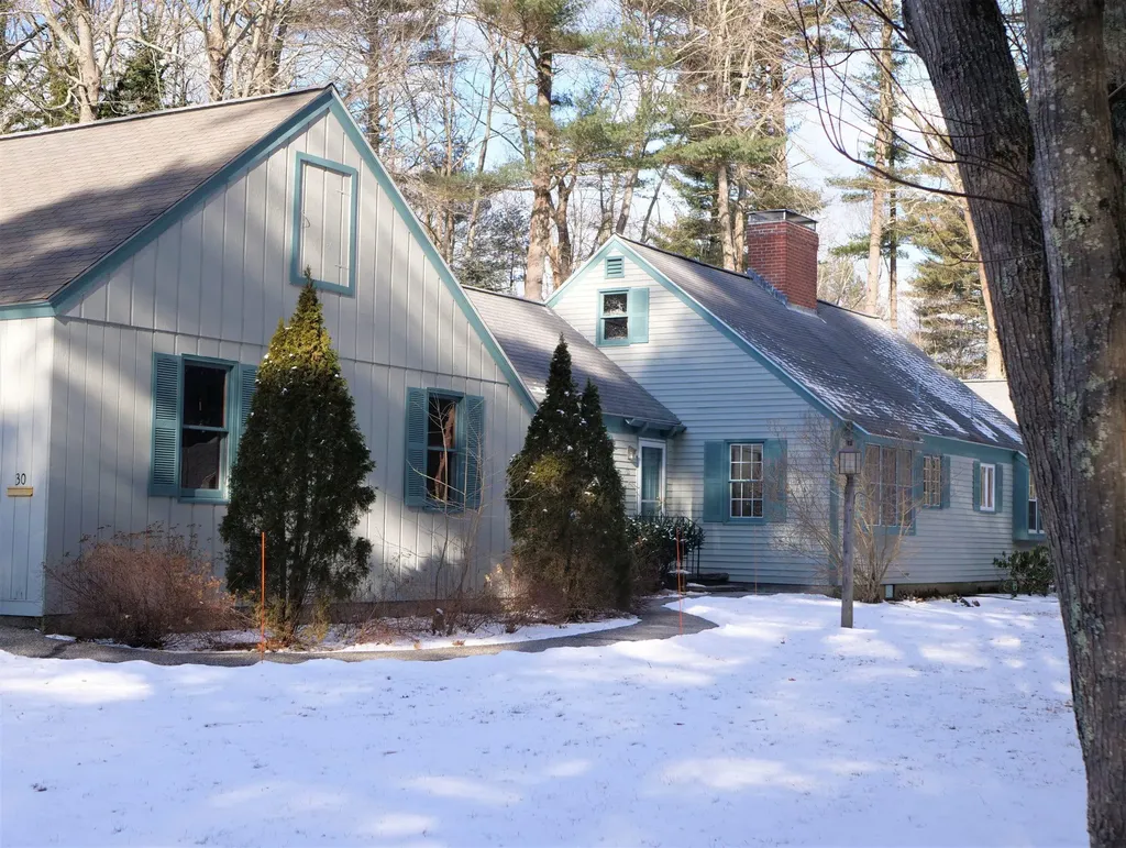 30 Wiggins Pond Lane Kennebunk ME 04043