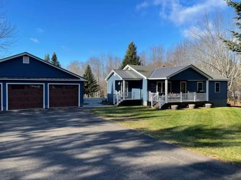 419 Wing Road Hermon ME 04401