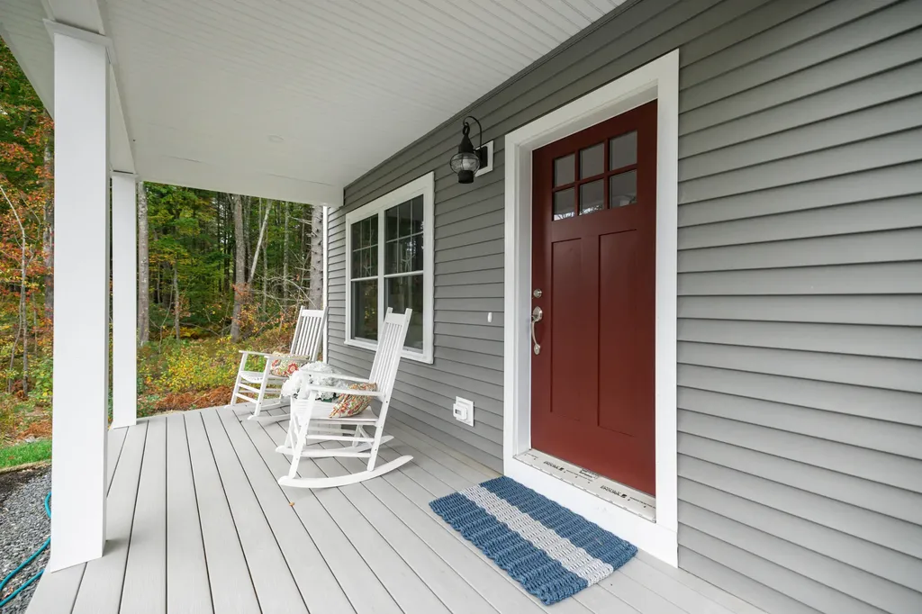 21 Webhannet Place Kennebunk ME 04043