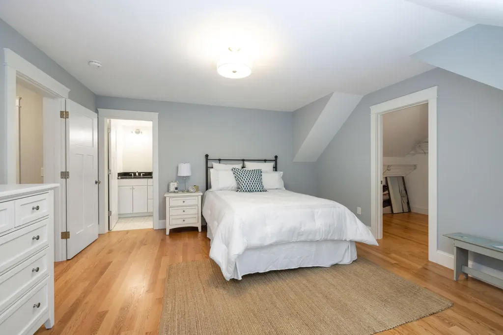 21 Webhannet Place Kennebunk ME 04043