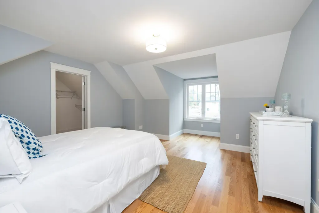 21 Webhannet Place Kennebunk ME 04043