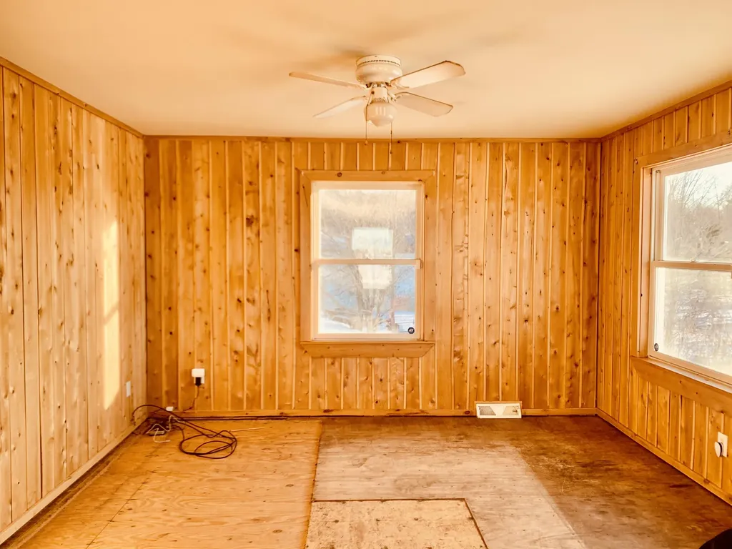 512 Files Hill Road Thorndike ME 04986