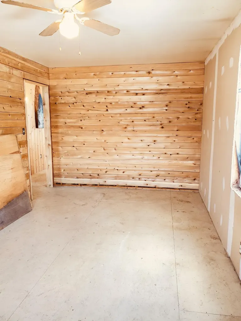 512 Files Hill Road Thorndike ME 04986