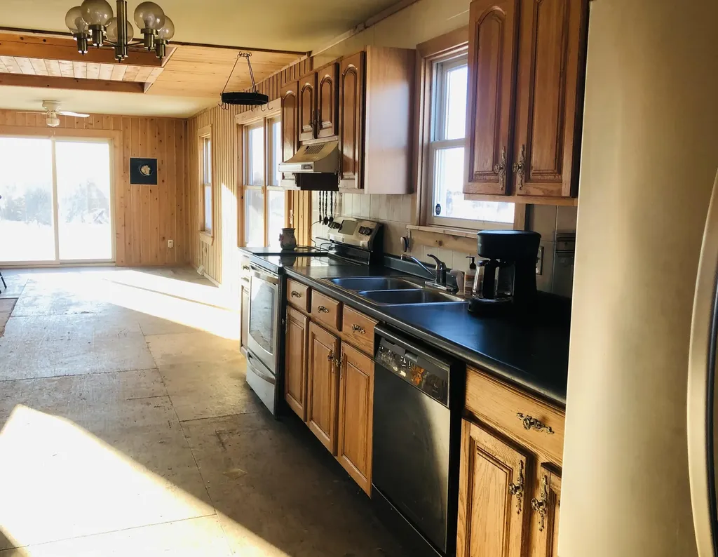 512 Files Hill Road Thorndike ME 04986