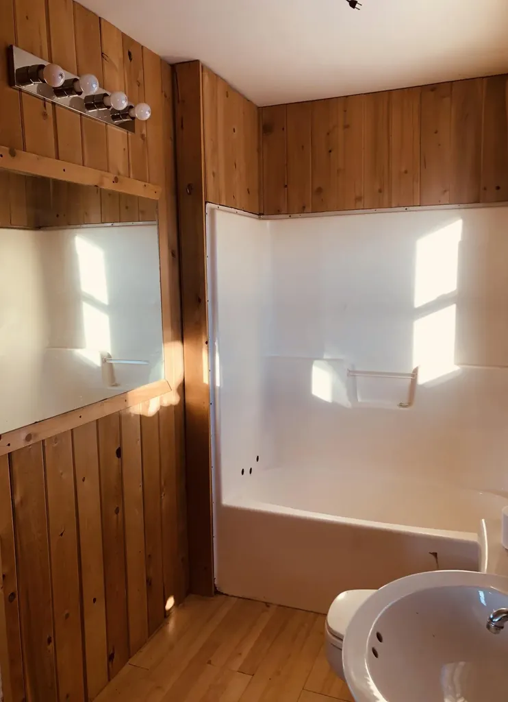 512 Files Hill Road Thorndike ME 04986