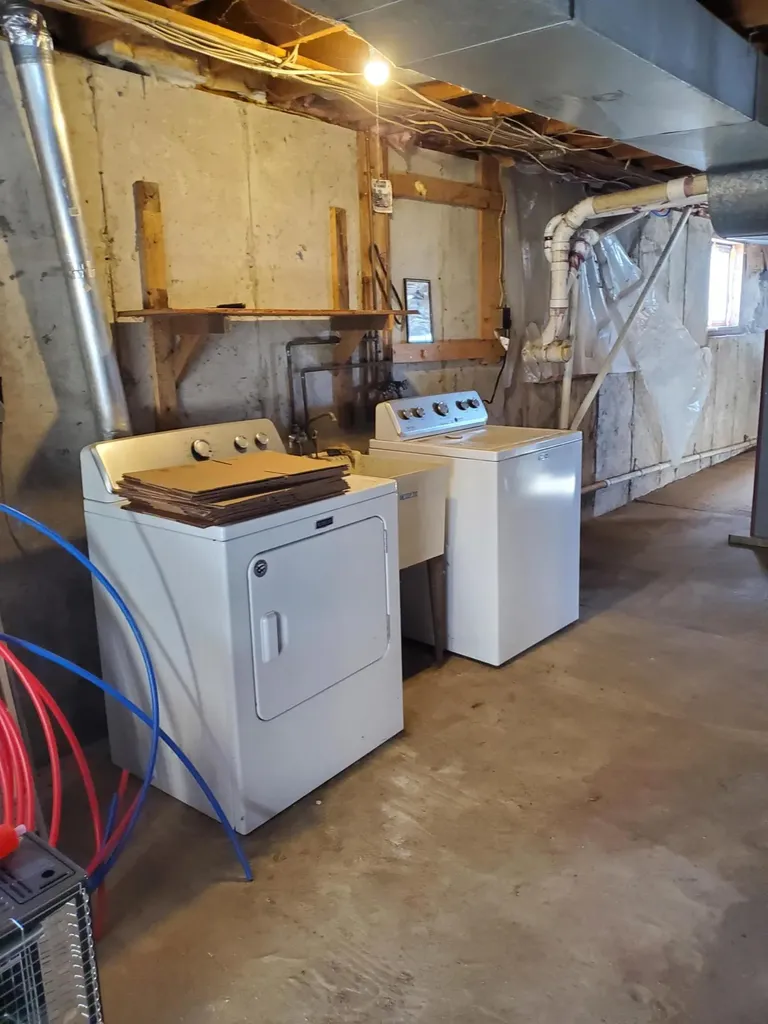 512 Files Hill Road Thorndike ME 04986