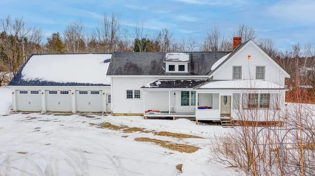 17 Route 126 Monmouth ME 04259
