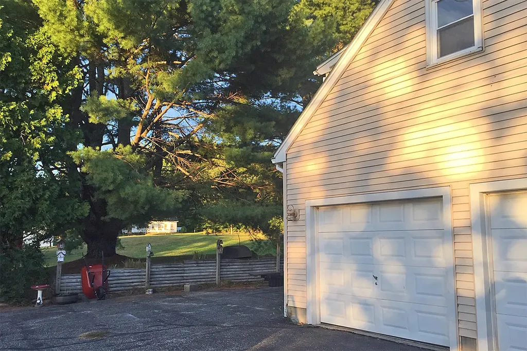 403 Hallowell Road Pownal ME 04069
