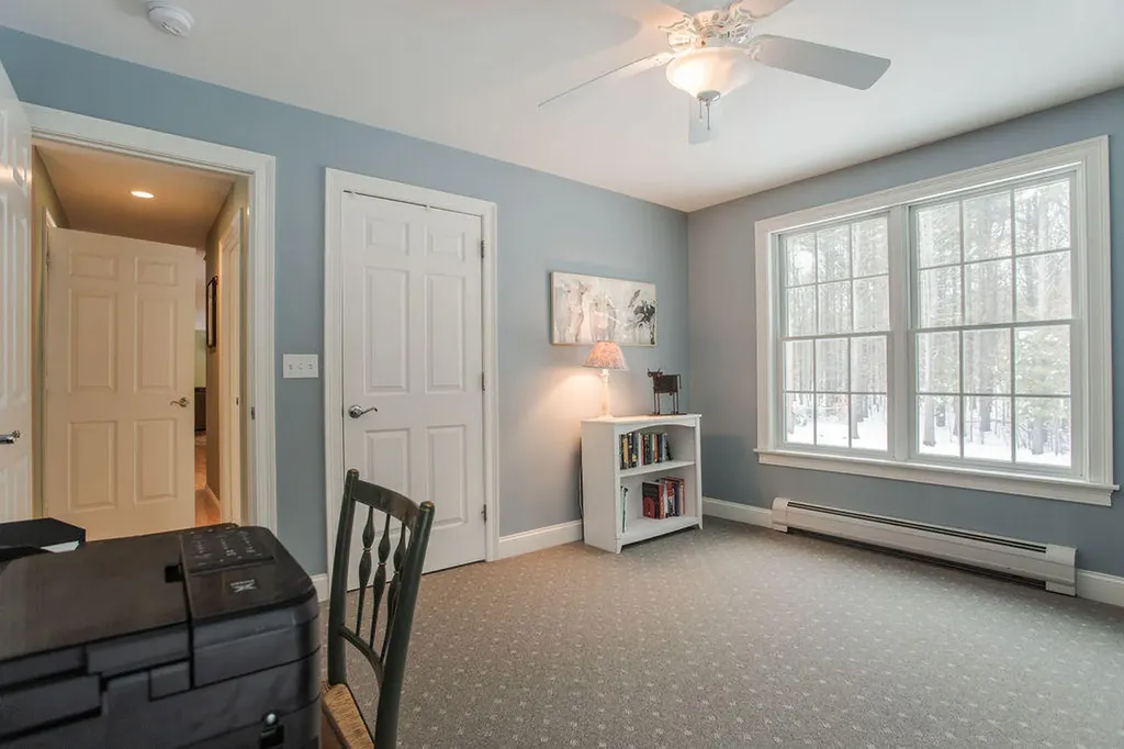 3 Edward Circle York ME 03909
