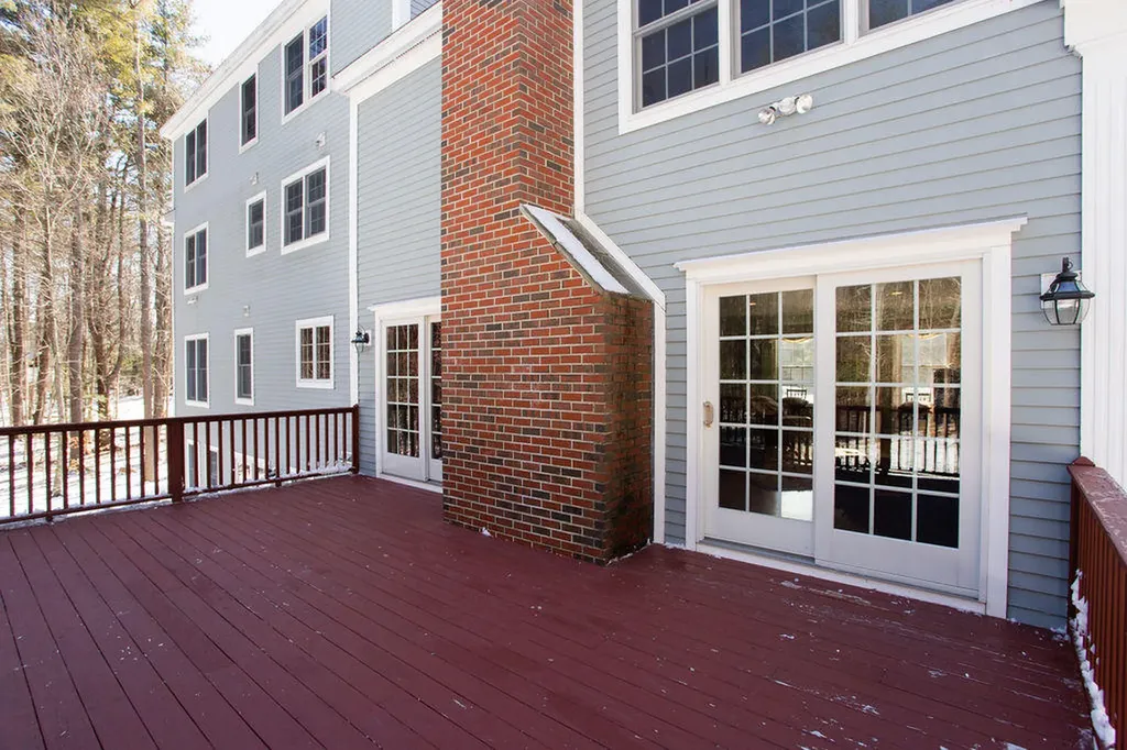 3 Edward Circle York ME 03909