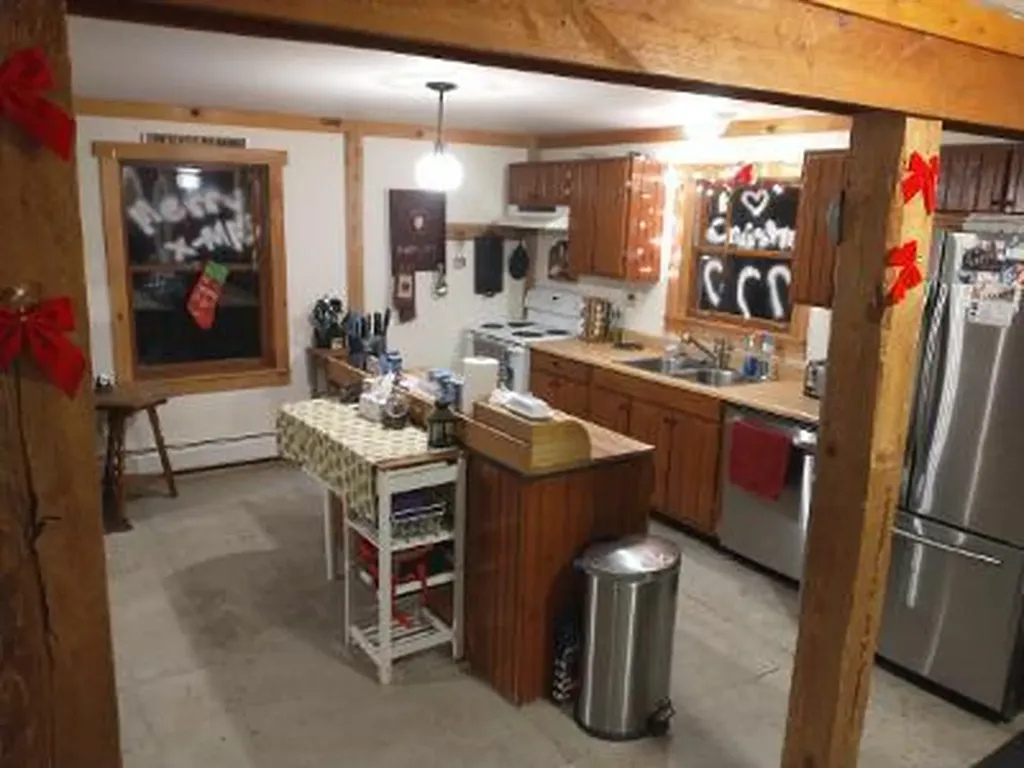 246 Pratt Road Newport ME 04953