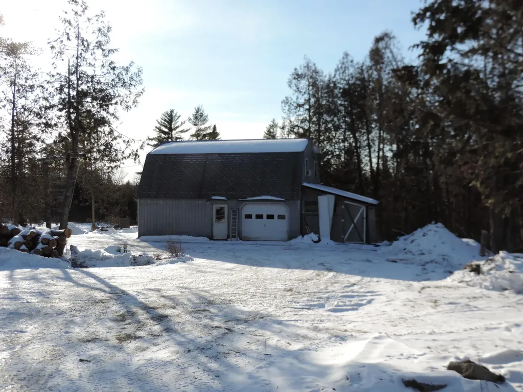 246 Pratt Road Newport ME 04953
