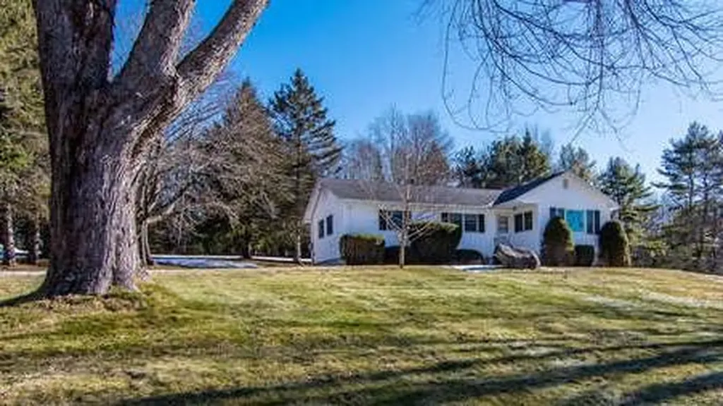 82 Spruce Street Bucksport ME 04416
