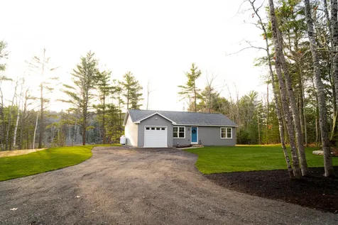 21 Hillside Place Boothbay ME 04537