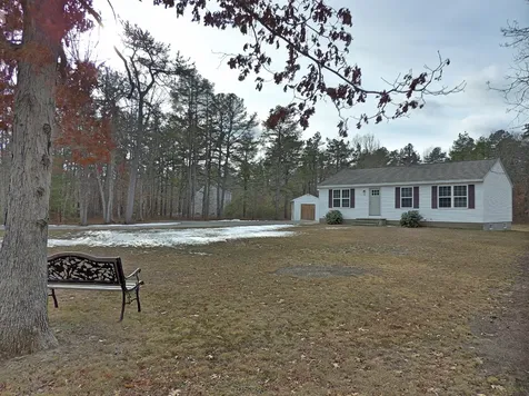 24 Clear Brook Crossing Kennebunk ME 04043