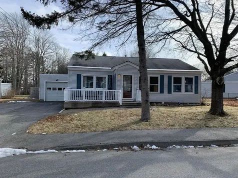 23 Moore Avenue Brunswick ME 04011