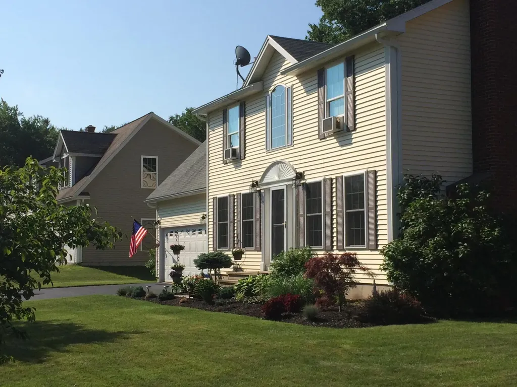 18 Sheila Circle Saco ME 04072