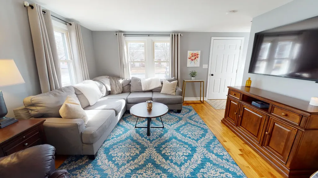 165 Columbia Avenue Brunswick ME 04011