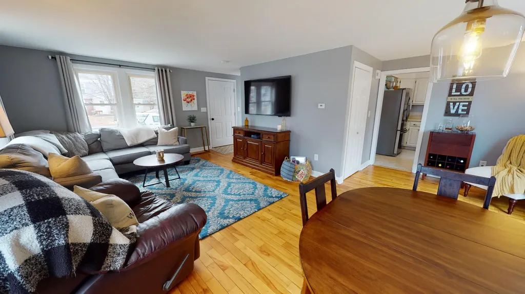 165 Columbia Avenue Brunswick ME 04011