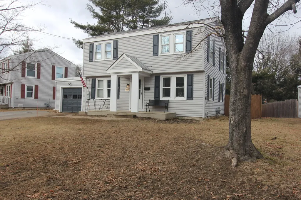 165 Columbia Avenue Brunswick ME 04011