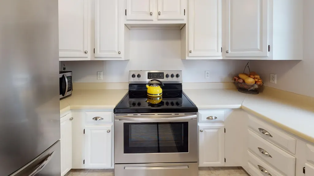 165 Columbia Avenue Brunswick ME 04011