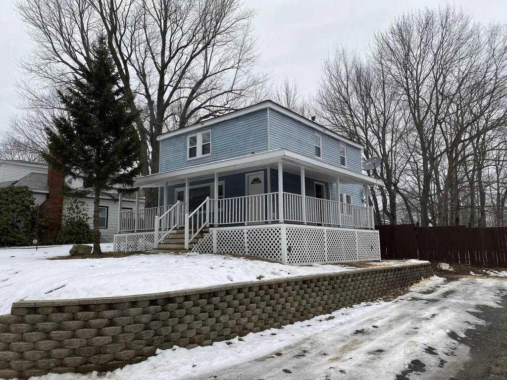 50 Randall Road Lewiston ME 04240