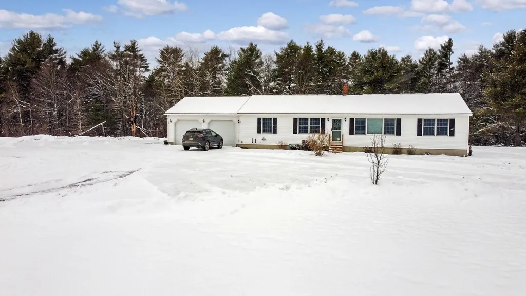 779 Manchester Road Belgrade ME 04917