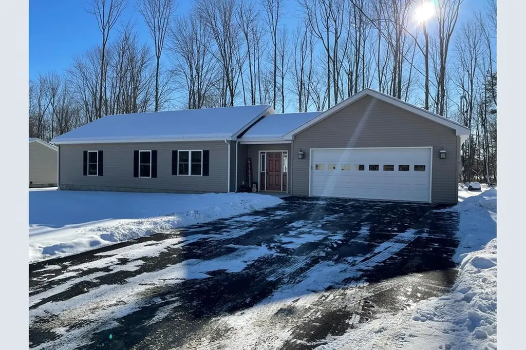 40 Barnet Avenue Waterville ME 04901