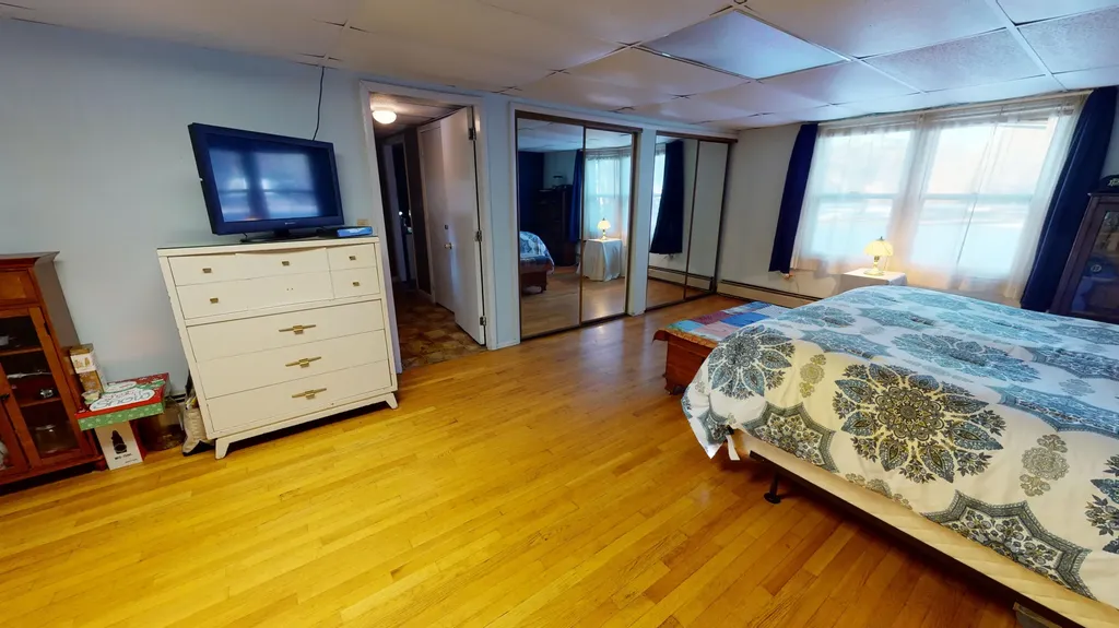 28 Canterbury Lane Turner ME 04282