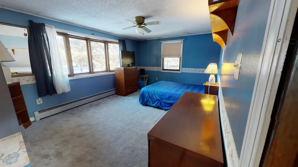 28 Canterbury Lane Turner ME 04282