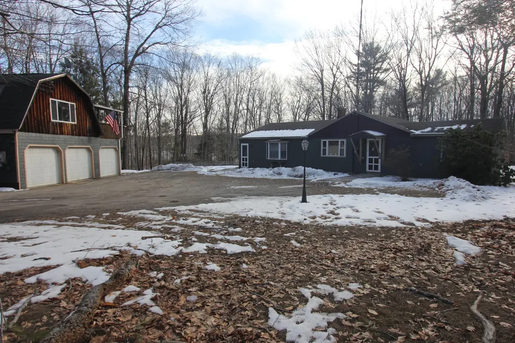 90 Whippoorwill Road Litchfield ME 04350