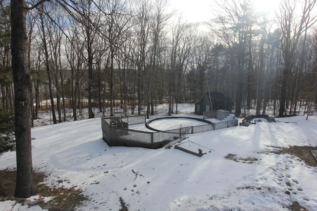 90 Whippoorwill Road Litchfield ME 04350