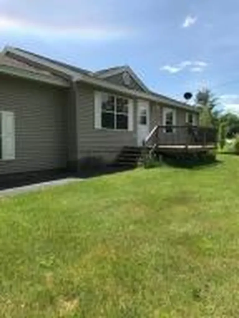 144 Poliquin Avenue Auburn ME 04210