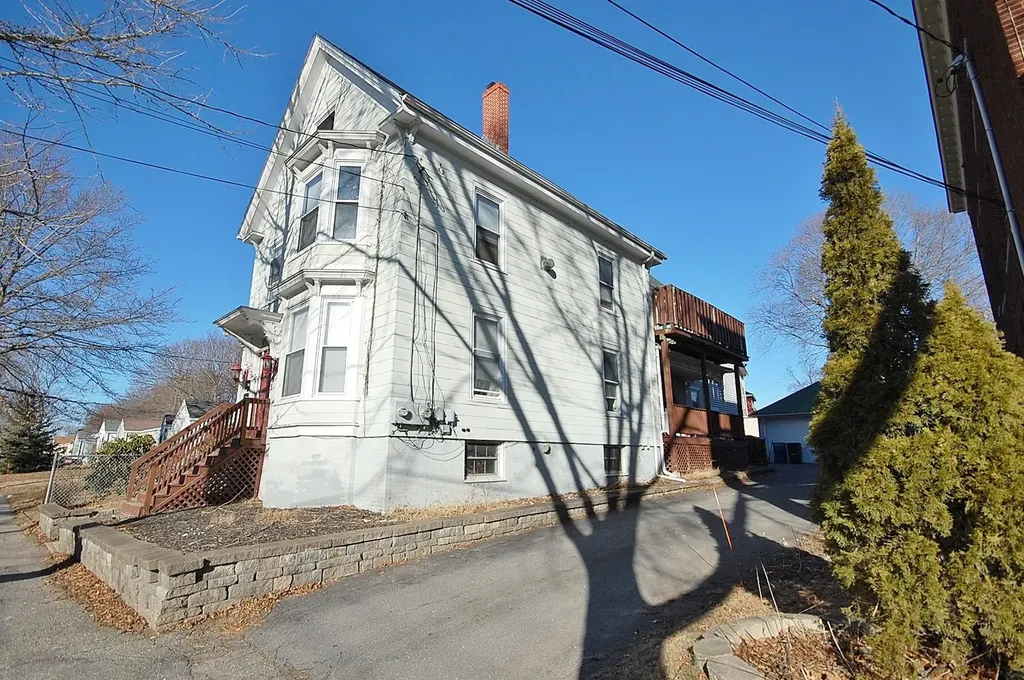 485 St John Street Portland ME 04103
