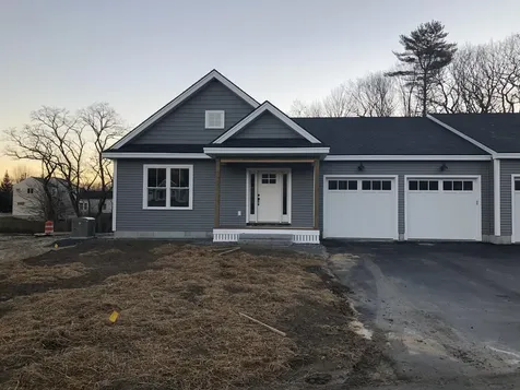 Unit 18 Clover Way Falmouth ME 04105