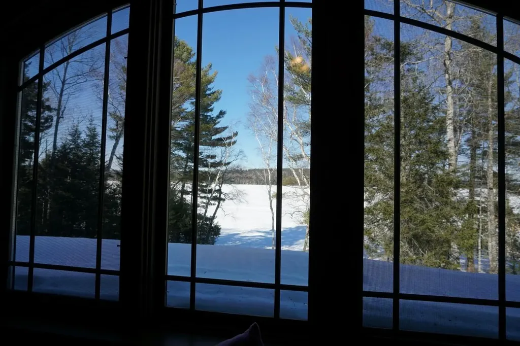11 Salmon Road Dover-foxcroft ME 04426